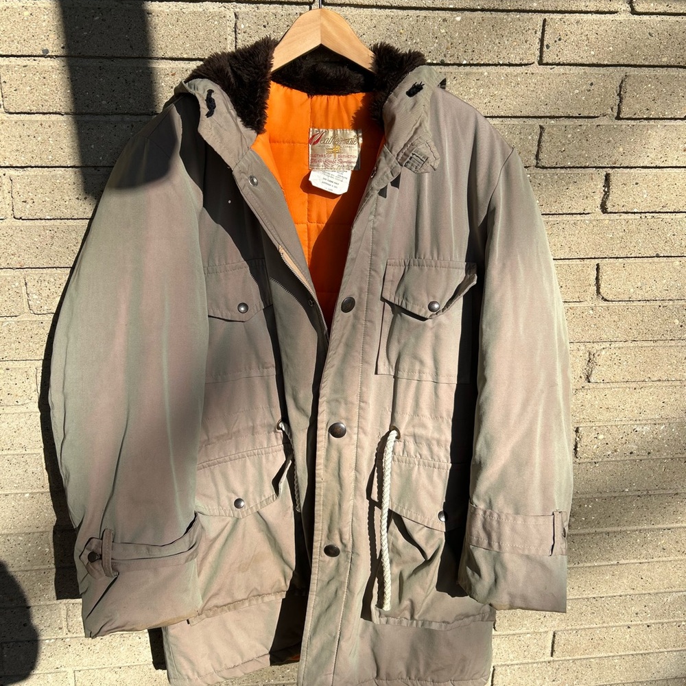 Men's 1960 vintage beige weathermate Canada Parka with Orange Lining